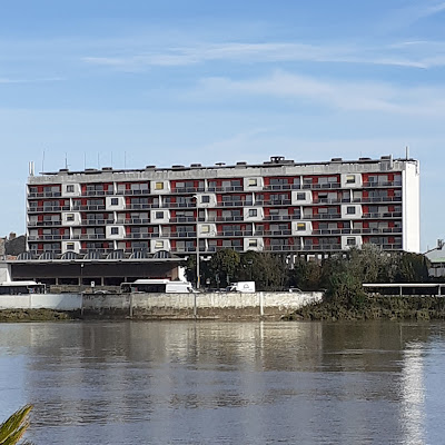 Caserne des Pompiers de La Benauge à Bordeaux