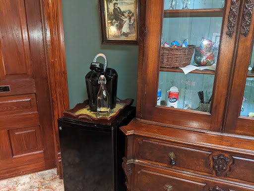 Bed & Breakfast «The Empress of Little Rock», reviews and photos, 2120 S Louisiana St, Little Rock, AR 72206, USA