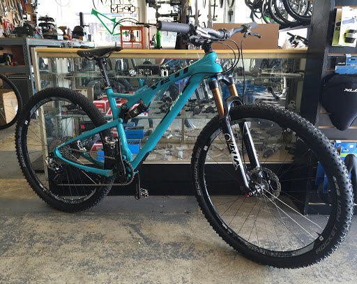 Bicycle Store «Sandy Bicycle», reviews and photos, 17390 Smith Ave, Sandy, OR 97055, USA