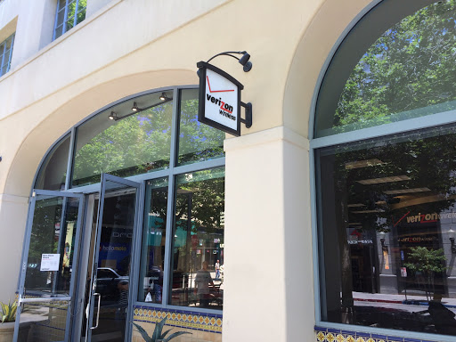 Cell Phone Store «Verizon», reviews and photos, 110 Cooper St #100-A, Santa Cruz, CA 95060, USA