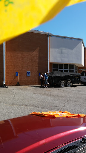 Funeral Home «Plunk Funeral Home Inc», reviews and photos, 160 Forrest Ave S, Camden, TN 38320, USA