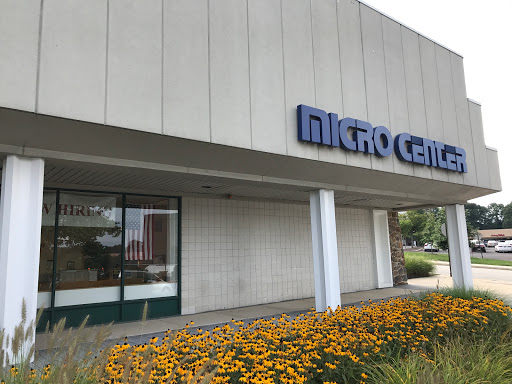 Electronics Store «Micro Center», reviews and photos, 550 Lancaster Ave, St Davids, PA 19087, USA