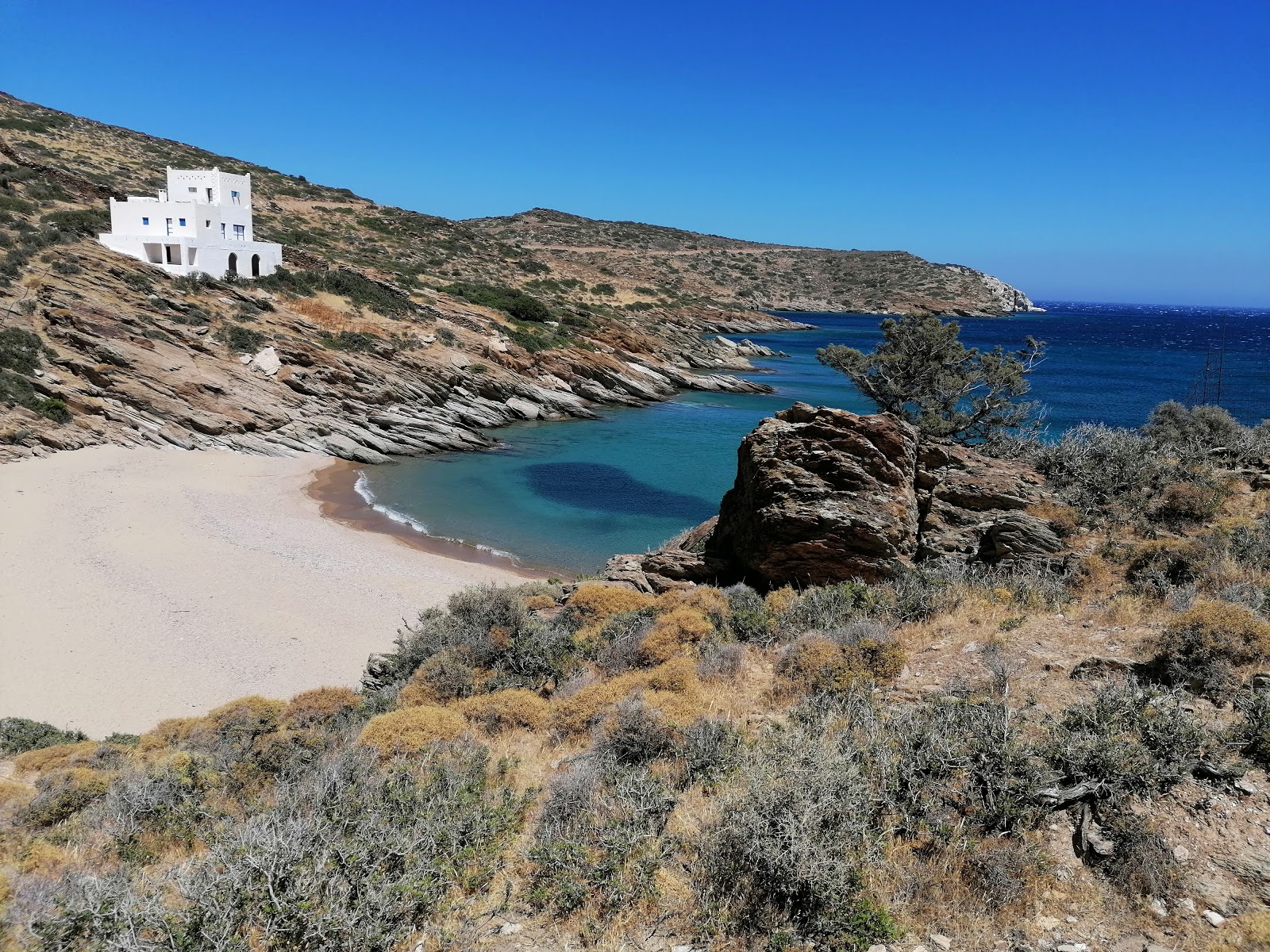 Foto van Tris Klisies beach wilde omgeving