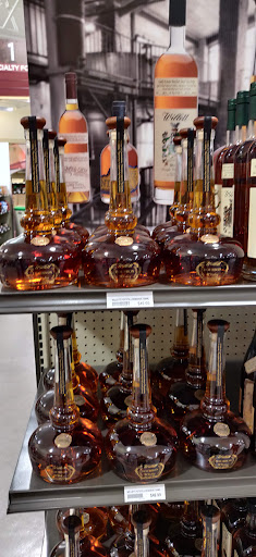 Liquor Store «Liquor Barn», reviews and photos, 2625 Scottsville Rd, Bowling Green, KY 42104, USA