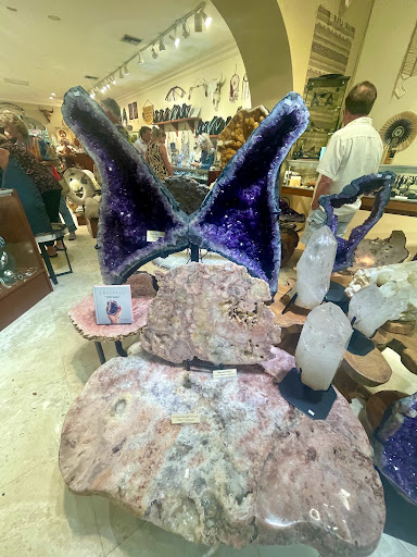 Jewelry Store «Silver Eagle Gallery», reviews and photos, 850 5th Ave S Suite B, Naples, FL 34102, USA