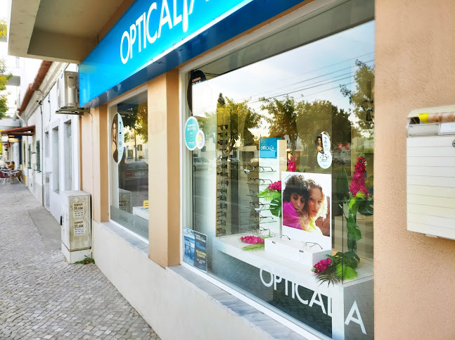 Opticalia