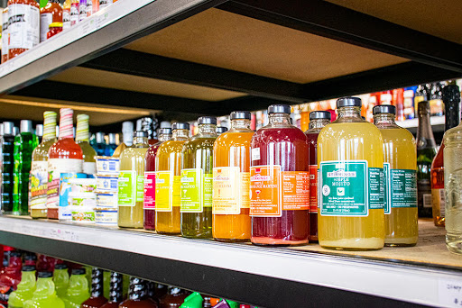 Liquor Store «Shoregate Beverage & Liquor», reviews and photos, 30498 Lakeshore Blvd, Willowick, OH 44095, USA