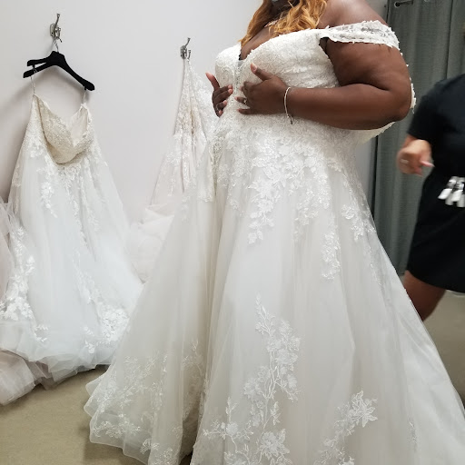 Bridal Shop «Curvaceous Couture Bridal», reviews and photos, 9130 Red Branch Rd t, Columbia, MD 21045, USA