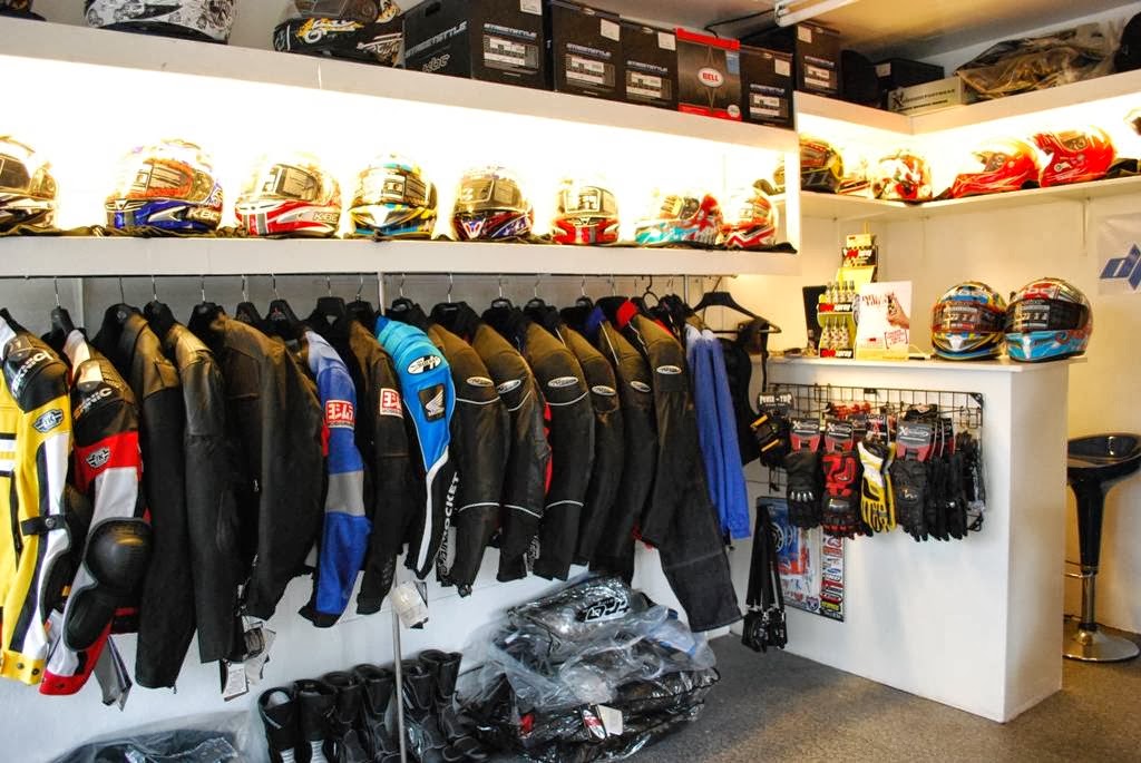 DF22 Motorcycle Apparel and Accessories Center