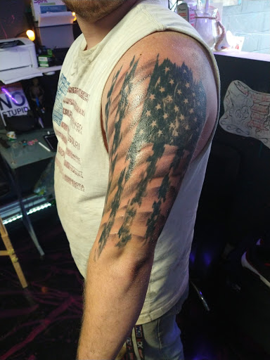 Explore hand poke tattoo ideas, creative tattoo ideas in Russellville, available at BG Tattoos