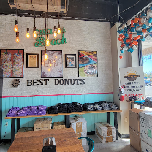Donut Shop «Wake N Bake Donuts - Carolina Beach», reviews and photos, 1401 N Lake Park Blvd Suite 46, Carolina Beach, NC 28428, USA