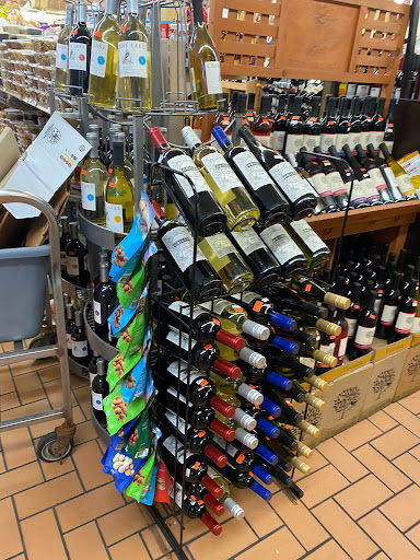 Italian Grocery Store «Cacciatore Bros», reviews and photos, 5610 Hanley Rd, Tampa, FL 33634, USA