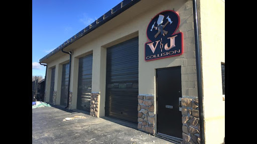 Auto Body Shop «V & J Collision», reviews and photos, 229 W Lancaster Ave, Paoli, PA 19301, USA
