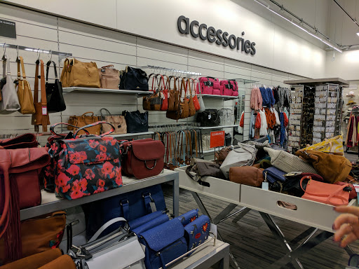 Department Store «Nordstrom Rack Novi West Oaks», reviews and photos, 43839 W Oaks Dr, Novi, MI 48377, USA