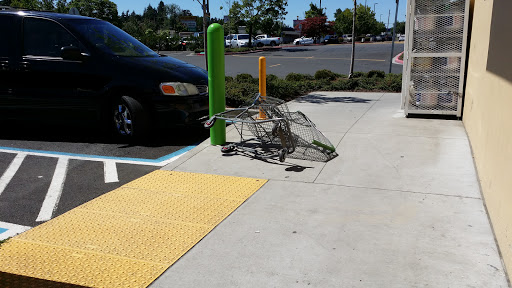 Supermarket «Walmart Neighborhood Market», reviews and photos, 15600 SE McLoughlin Blvd, Milwaukie, OR 97267, USA