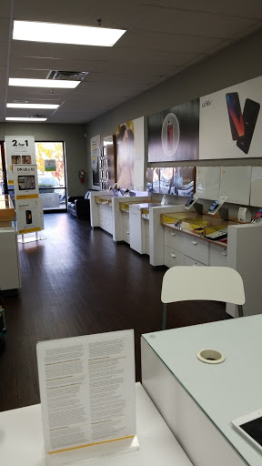 Cell Phone Store «Sprint Store», reviews and photos, 5500 S Redwood Rd #103, Salt Lake City, UT 84123, USA