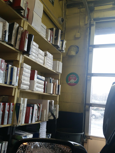 Auto Repair Shop «Quality Lubrication Oil Change and Auto Center», reviews and photos, 3450 E Walton Blvd, Auburn Hills, MI 48326, USA