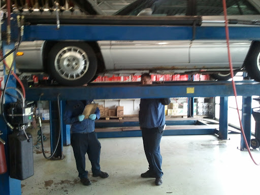 Auto Repair Shop «Northlake Auto Repair», reviews and photos, 385 W N Ave, Northlake, IL 60164, USA