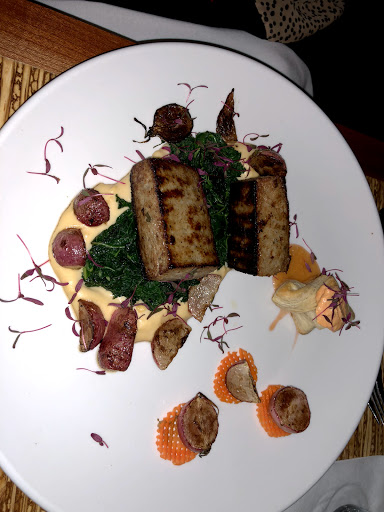 New American Restaurant «Justus Drugstore - A Restaurant», reviews and photos, 106 W Main St, Smithville, MO 64089, USA