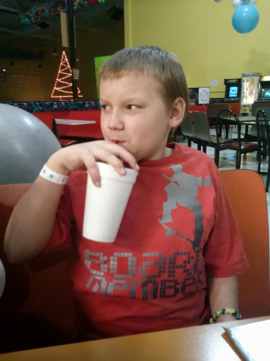 Roller Skating Rink «Crown Family Entertainment Center», reviews and photos, 28410 Crown Rd, Eden, MD 21822, USA