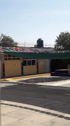 Escuela Primaria Juan De La Barrera
