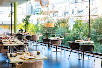 Photos du propriétaire du Restaurant méditerranéen SOLIS Bar & Restaurant à Paris - n°10