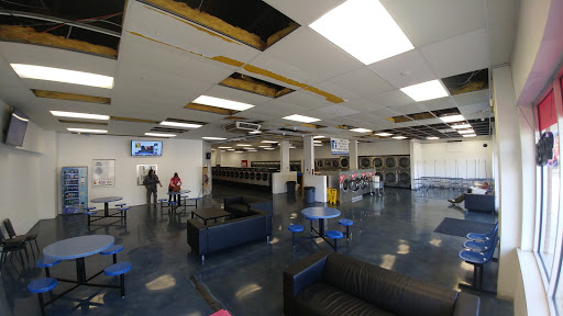 Laundromat «Queen City Coin Laundry- Mt. Washington», reviews and photos, 2249 Beechmont Ave, Cincinnati, OH 45230, USA