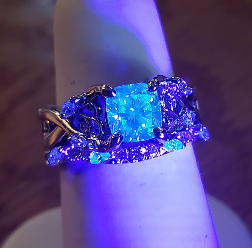 Jeweler «Gold N Carats», reviews and photos, 7601 N MacArthur Blvd #130, Irving, TX 75063, USA