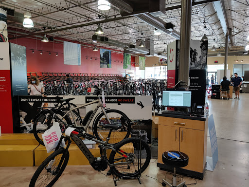 Bicycle Store «Bike Barn - West University», reviews and photos, 5339 Weslayan St, Houston, TX 77005, USA