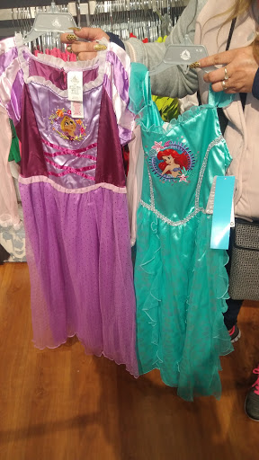 Toy Store «Disney Store», reviews and photos, 100 Citadel Dr, Commerce, CA 90040, USA