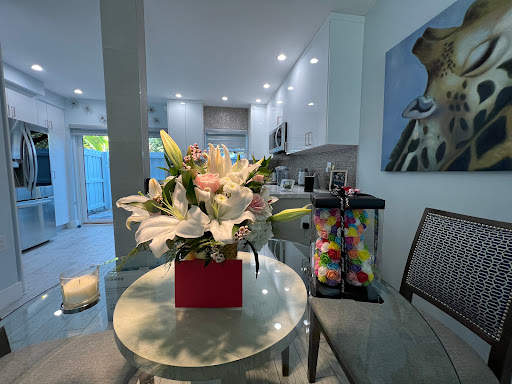 Florist «La Fleur Florals and Events», reviews and photos, 2047 Wilton Dr, Wilton Manors, FL 33305, USA