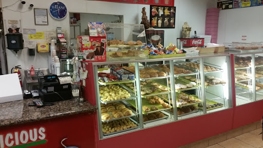 Donut Shop «Donut Delicious Coffee Shop», reviews and photos, 1231 N Cactus Ave # B, Rialto, CA 92376, USA