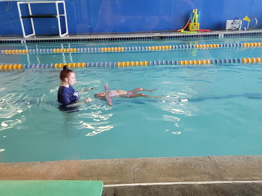 Swimming courses for babies in Los Angeles