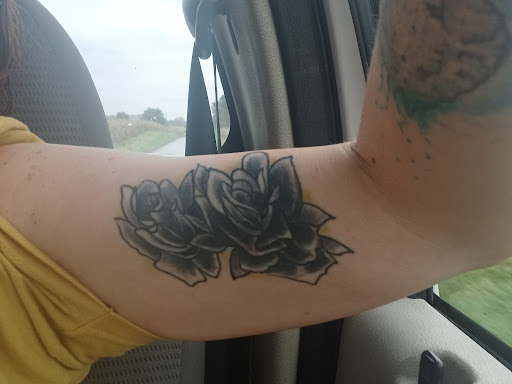 Tattoo Shop «Midwest Tattoo Company», reviews and photos, 5605 N Keystone Ave, Indianapolis, IN 46220, USA