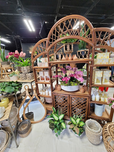 Florist «In Bloom Florist- Orlando, Florida», reviews and photos, 325 W Gore St, Orlando, FL 32806, USA