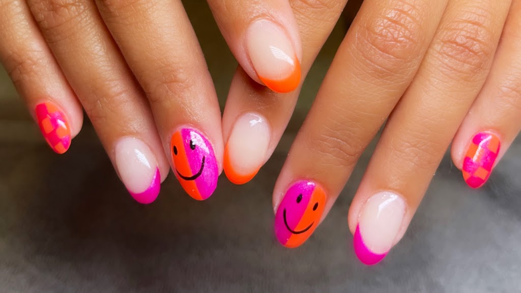 Nail Candy Salon and Beauty Bar Rochester, NY 14618 Services and