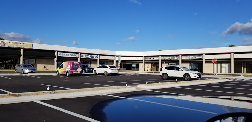 Shopping Mall «College Plaza Shopping Center», reviews and photos, 8595 College Pkwy, Fort Myers, FL 33907, USA
