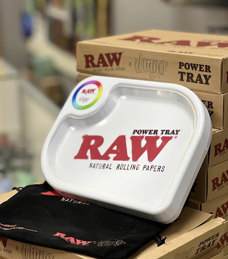 Tobacco Shop «Emmaus Smoke Shop», reviews and photos, 1245 Chestnut St, Emmaus, PA 18049, USA