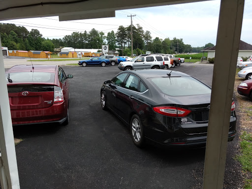 Used Car Dealer «Harris Motors Inc.», reviews and photos, 13758 Tidewater Trail, Saluda, VA 23149, USA