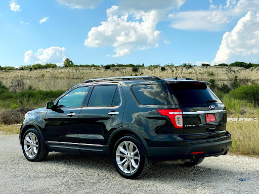 Car Dealer «Auto Blvd LLC», reviews and photos, 11300 I-35, San Antonio, TX 78233, USA