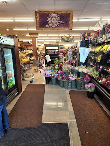 Grocery Store «City Market», reviews and photos, 711 E Cooper Ave, Aspen, CO 81611, USA