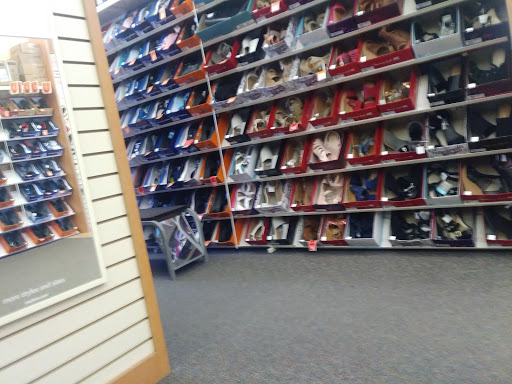 Shoe Store «Payless ShoeSource», reviews and photos, 1790 Lawndale Rd, Saginaw, MI 48603, USA