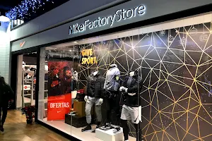 Nike Factory Store Sevilla image