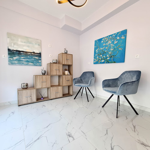 Ψυχίατρος-Ψυχοθεραπεύτρια Σέκουλη Χριστίνα