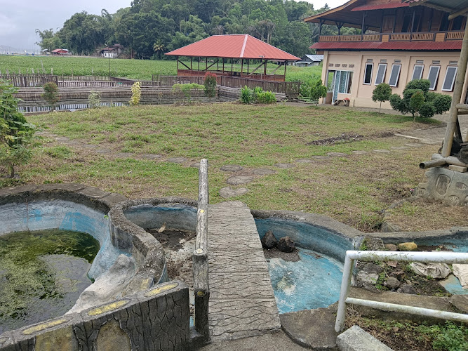 Area Rekreasi Alam di Kabupaten Minahasa: Menikmati Keindahan Alam di BLESSINGS PEMANDIAN AIR PANAS, RANOLEWO, Pinus 2 Soputan, Pantai Kumu Village, J Beach, Pantai Skypea, Wisata Alam Air Terjun, Bukit Lengkoan, Wisata Alam Desa Teling Pulau Kayu, K...