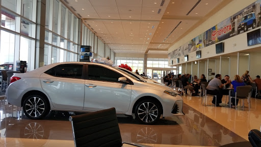 Toyota Dealer «Toyota of North Miami», reviews and photos, 16600 NW 2nd Ave, Miami, FL 33169, USA