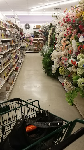 Fabric Store «Jo-Ann Fabrics and Crafts», reviews and photos, 4917 Cal Sag Rd, Crestwood, IL 60445, USA