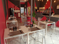 Atmosphère du Restaurant de sushis J'Adooore Les Sushis à Libourne - n°9
