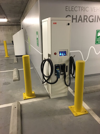 Electric vehicle charging station contractor Long Beach
