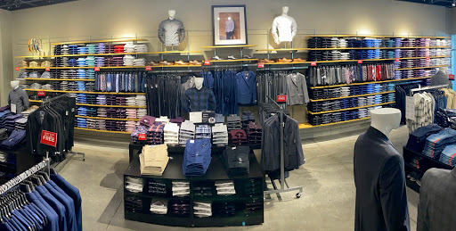 Outlet Store «Express Factory Outlet», reviews and photos, 6800 N 95th Ave, Glendale, AZ 85305, USA